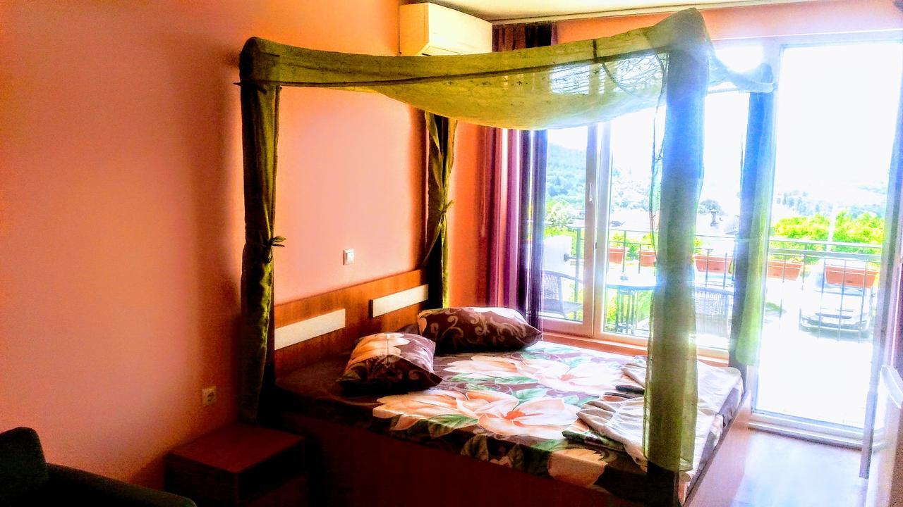 Family Hotel Ludo Varna Luaran gambar